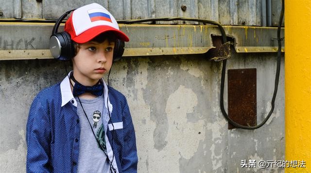 iphone12minivsiphonese3,iphone12mini使用一天感受