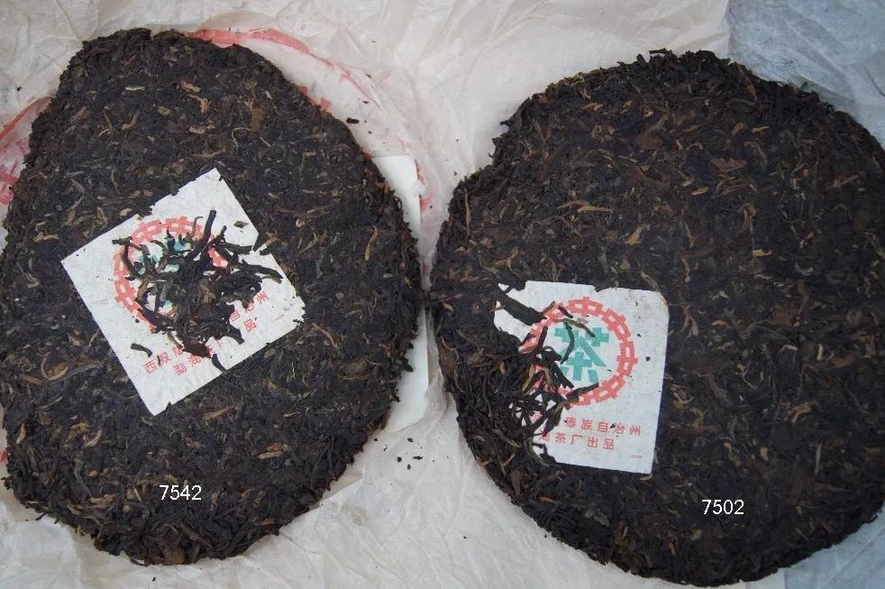 98年勐海茶厂方砖熟茶鉴别,7542和7502的区别
