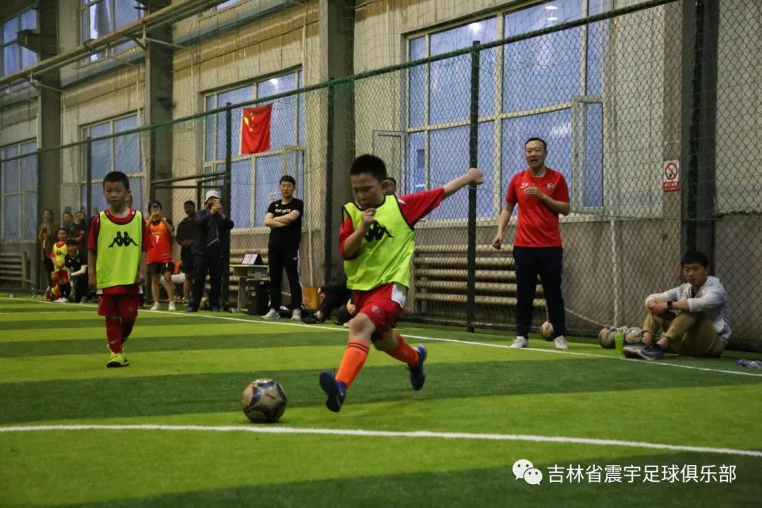 快乐童年足球队,快乐童年足球