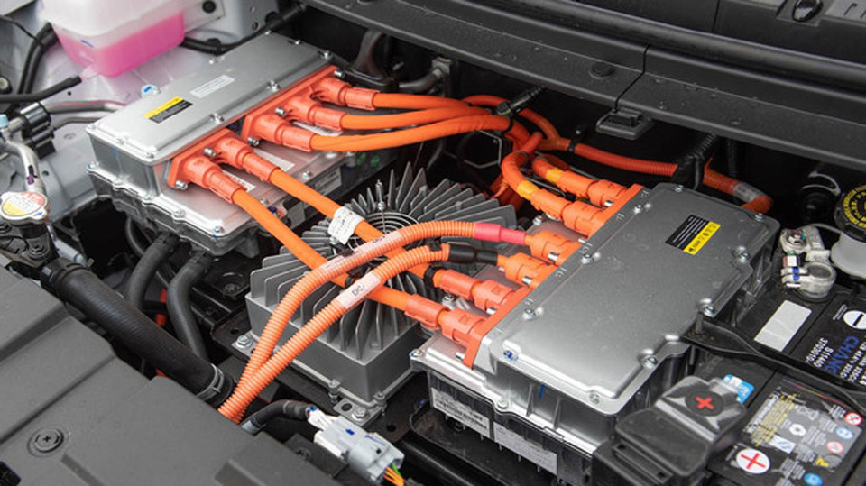 欧尚a500ev和a600ev区别,欧尚a600ev对比菱智m5ev