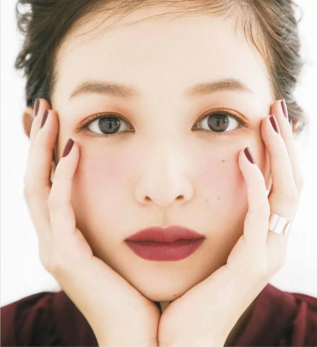 衣服买多少也不嫌多,买到好多衣服没怎么穿