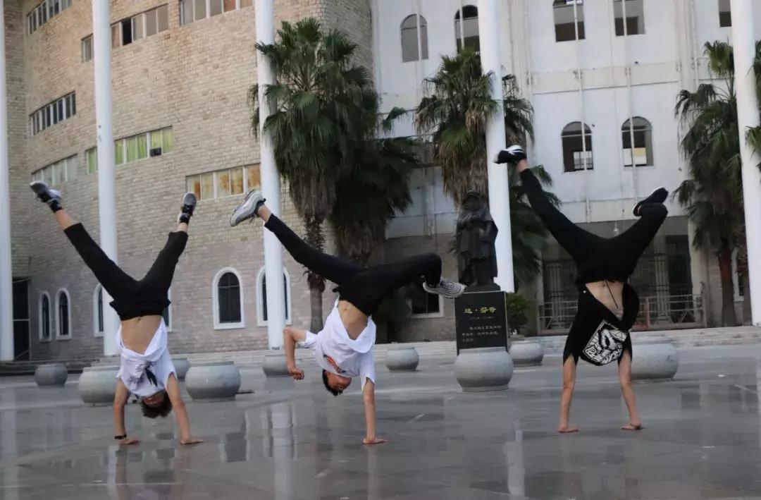 三亚学院21年新生报到,三亚学院新生入学教育