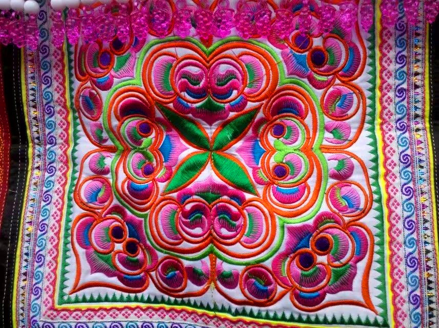 贵州苗族服饰哪里最为有名,贵州苗族服饰有哪些