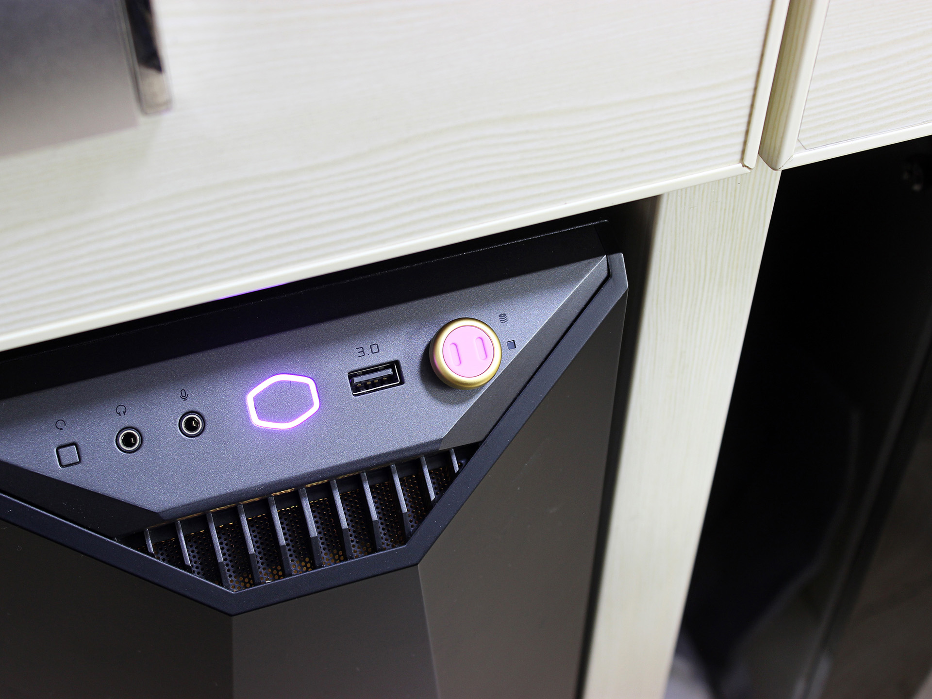 我不是佩奇,金士顿64G猪年生肖U盘悄悄萌到身边