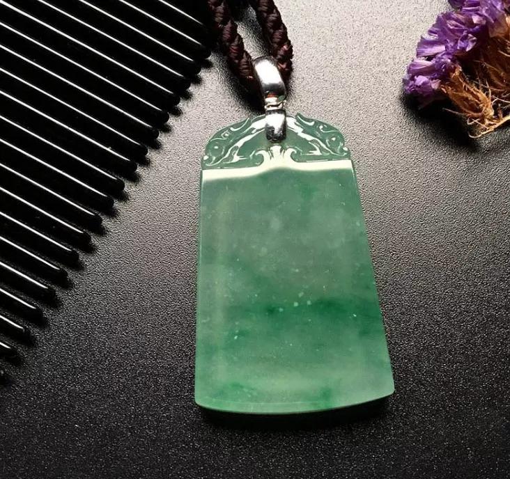 为什么现在的翡翠那么多假货,国内假货为什么这么多