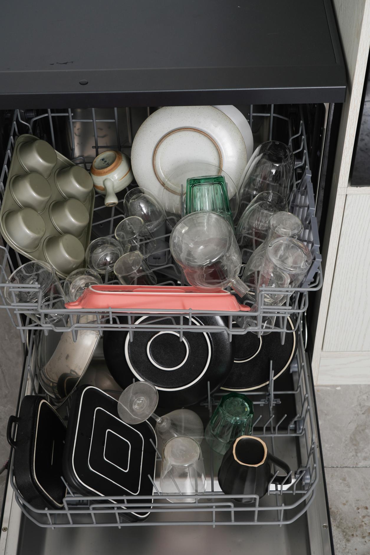 新型洗碗机进食堂,海尔洗碗机长效存储