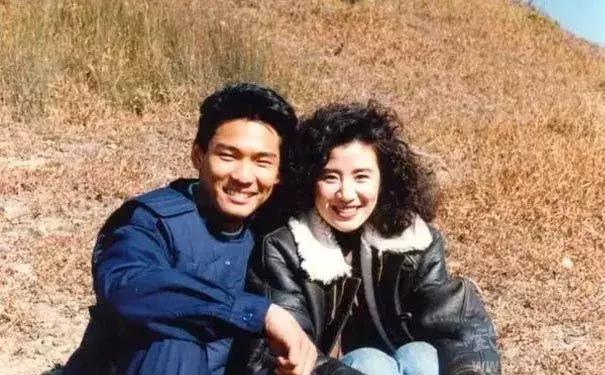 抛弃糟糠之妻的香港男星,因为丑被男人抛弃电影