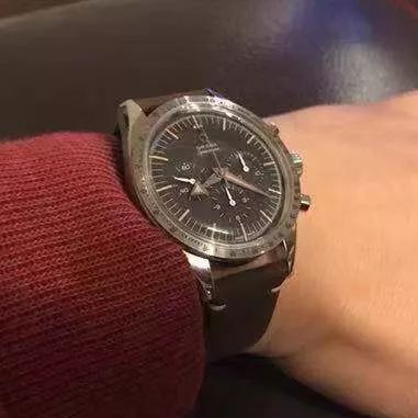 一入表坑深似海，居然有人一年买了24块手表？