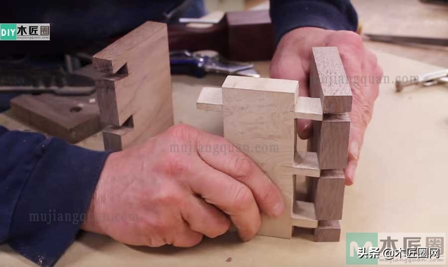 吉他架挂墙怎么做,自制吉他挂壁架尺寸