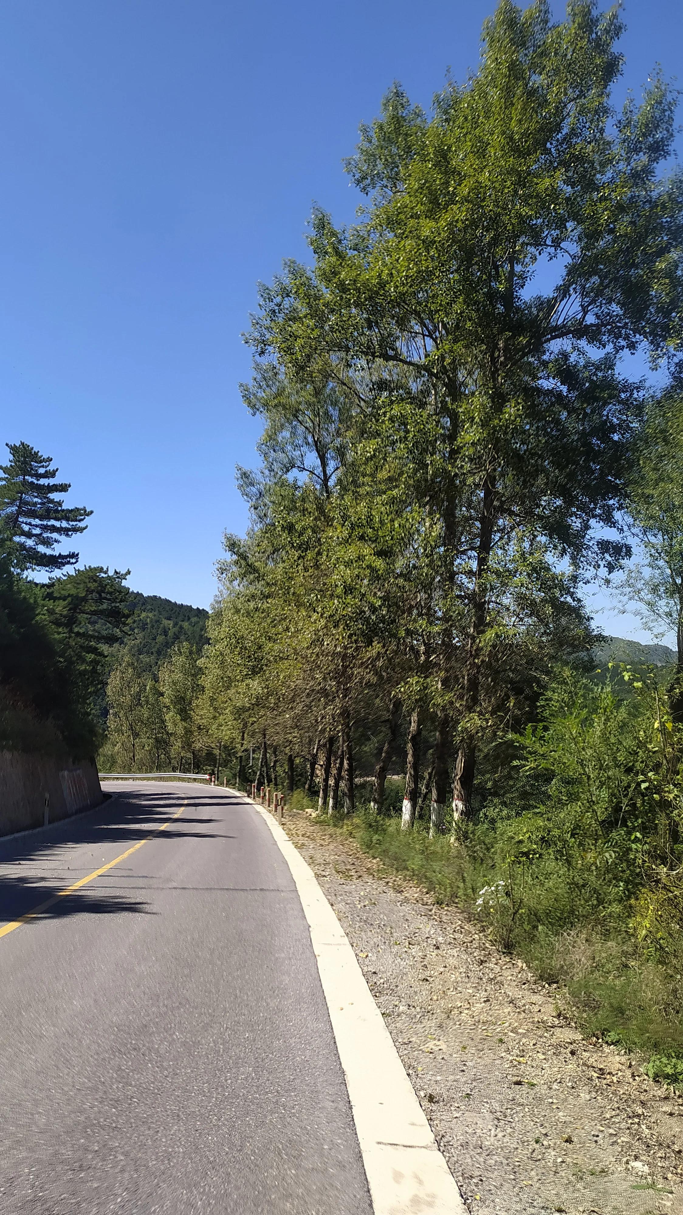 十一月太行自驾游最佳路线,南太行免费小众景点自驾游路线