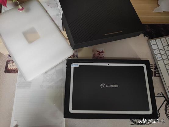 教育平板与普通平板,酷比魔方iplay40pro和小米平板