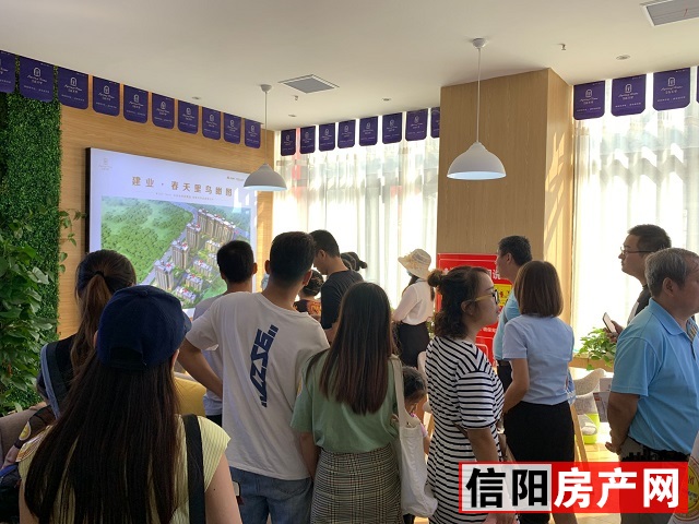 火爆！信阳多个售楼部挤满了人，抢房现场大曝光