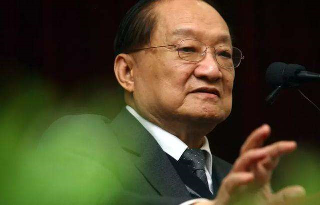 金庸评价王朔完整版,金庸评价王朔的视频