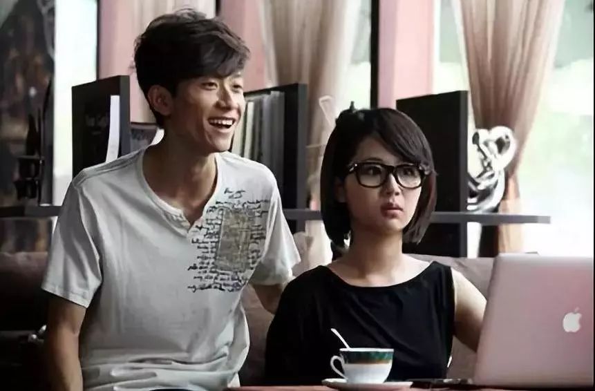 杨紫生日哪些人送了祝福张一山,张一山谈杨紫生日