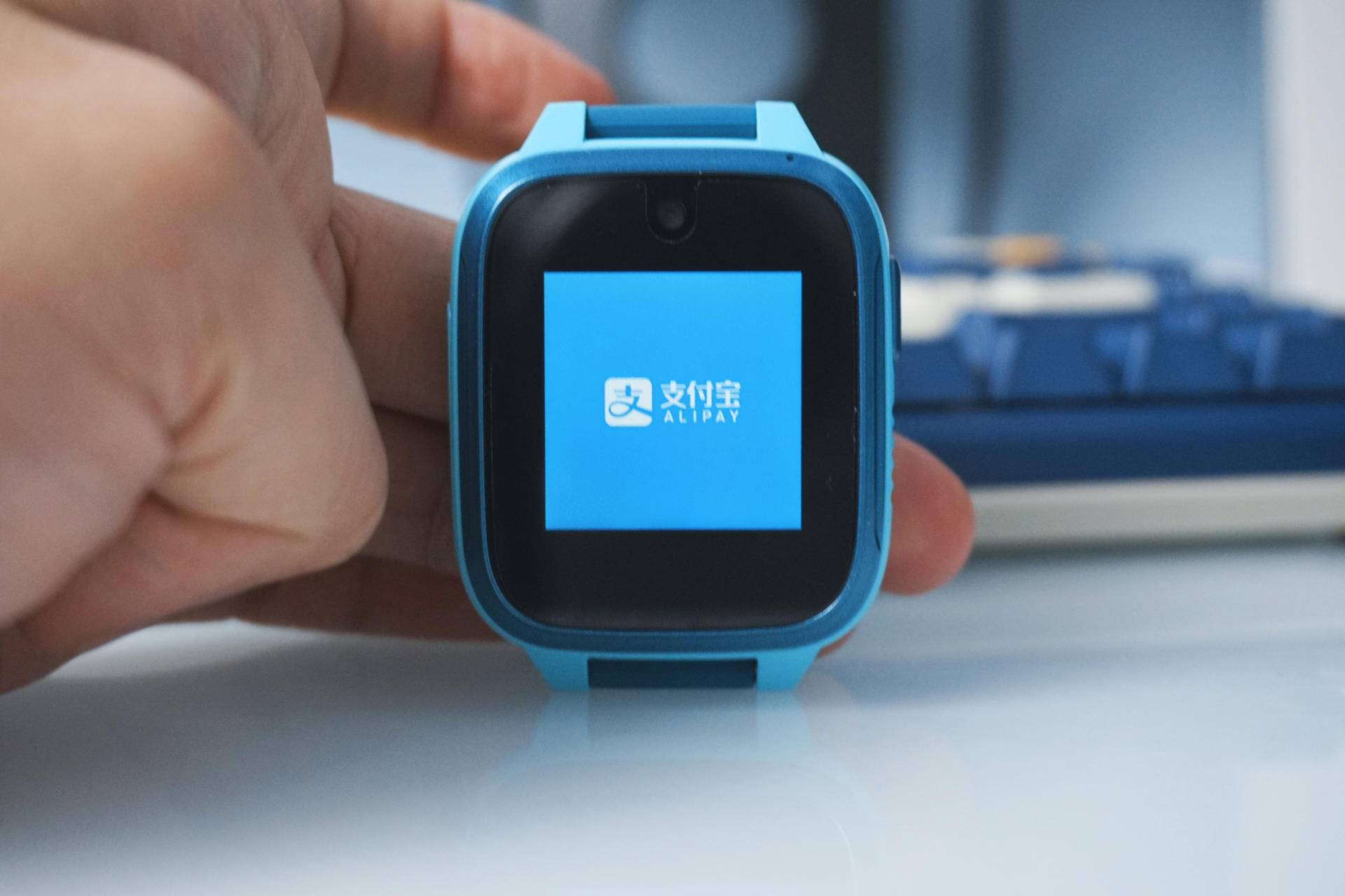 儿童电话手表有必要给孩子买吗,360儿童手表8xs缺点