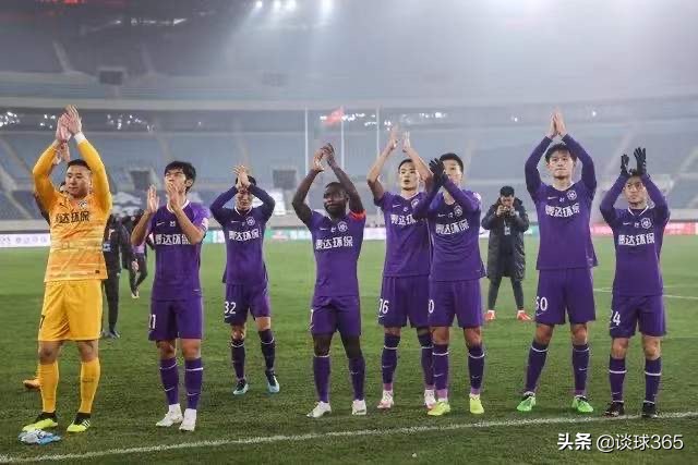 泰达捡到宝！29岁原中甲队长或成新一代带刀后卫，可接班曹阳