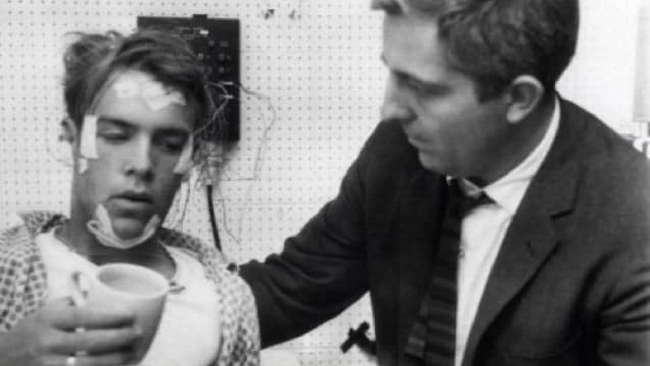 不睡觉会怎样,人不睡觉为什么会难受