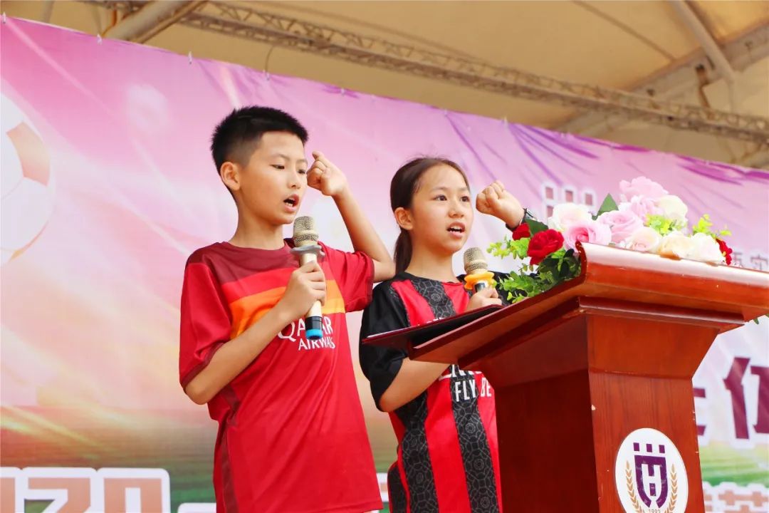 校园足球点燃绿茵梦想,校园足球联赛拉开序幕