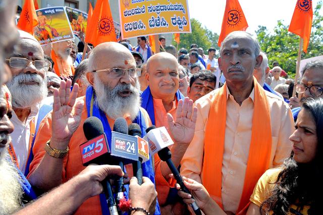 鍗板害鏈堢粡姝ц,鍗板害濂充汉鏉ユ湀缁忚姝ц