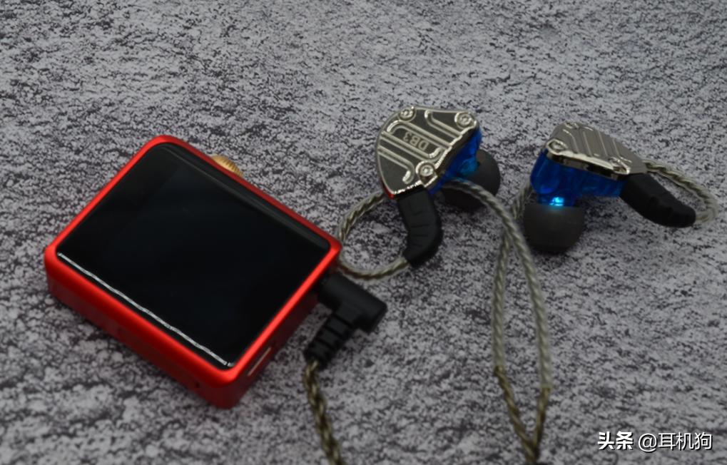 魁宝云雀耳机和原道db3耳机对比,兴戈ew100与原道db3哪个好