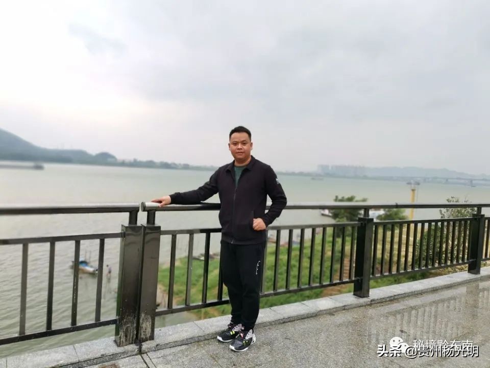 教书育人爱岗敬业关爱学生,呕心沥血育桃李优秀教师事迹