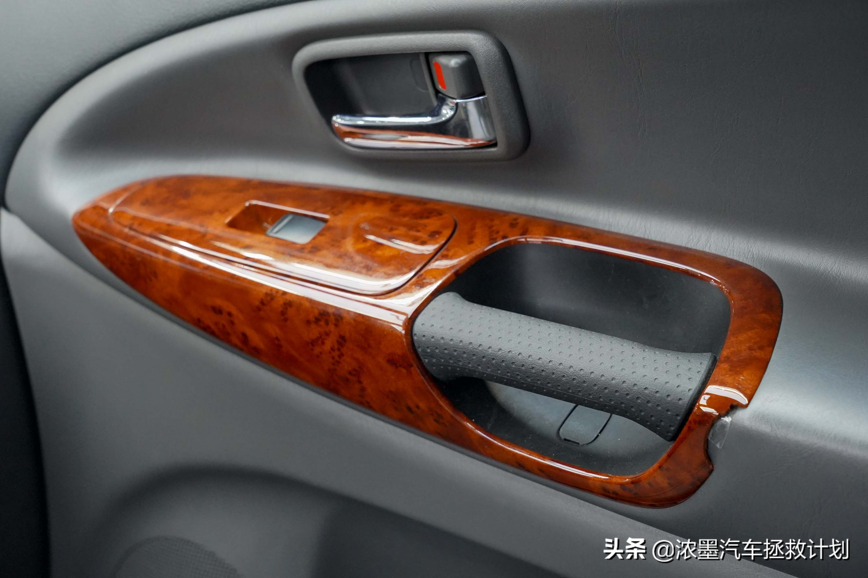 丰田普瑞维亚整备全过程,丰田普瑞维亚2024款豪华版试驾