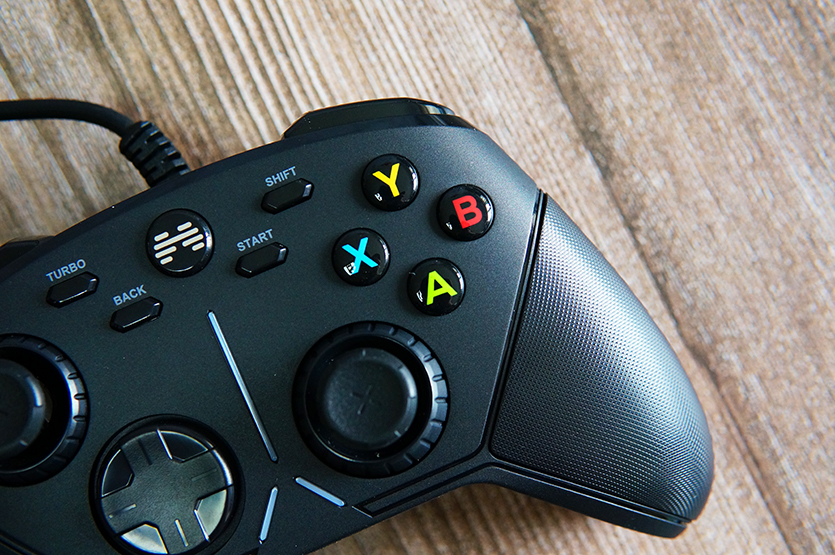 能调节灵敏度的游戏,手柄北通阿修罗3s的缺点