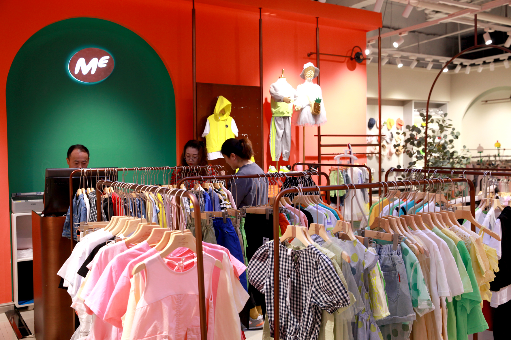 壹心童装,壹心一心一意