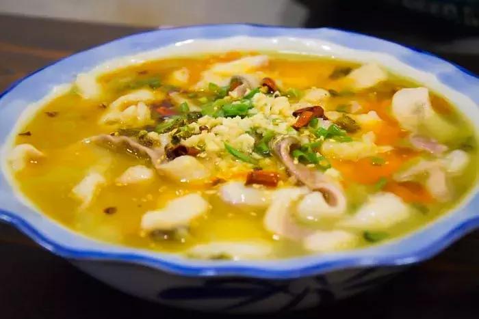 新街口负一层美食一条街,新街口美食街推荐