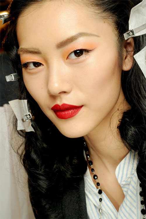 哪种眼型与你最般配,4种凤眼眼型的女生