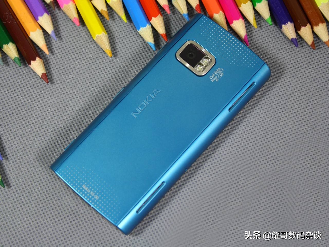 诺基亚3000系列,非智能手机诺基亚