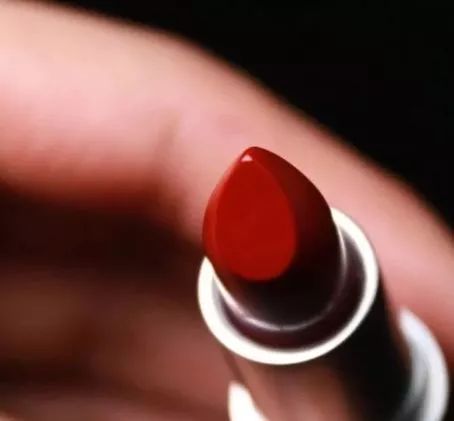 双十一买大牌口红有优惠么,双11剁手买的化妆品是正品吗