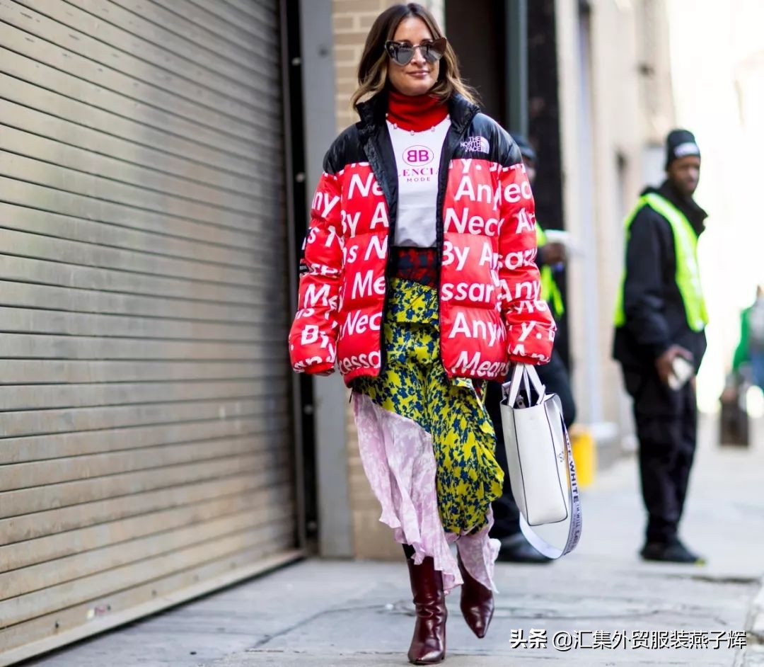 moncler羽绒服价格表2021男款,moncler羽绒服好在哪