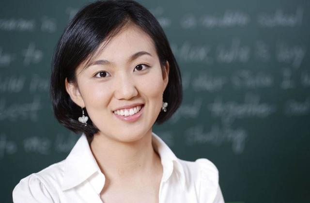 你愿意当大学教授呢,还是愿意当省直机关的处长?