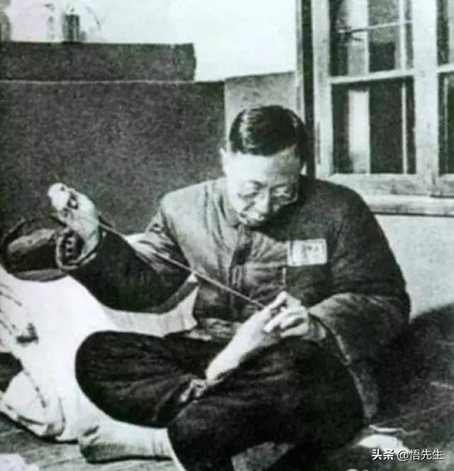 霍金年轻时照片有多帅,霍金21岁时的照片