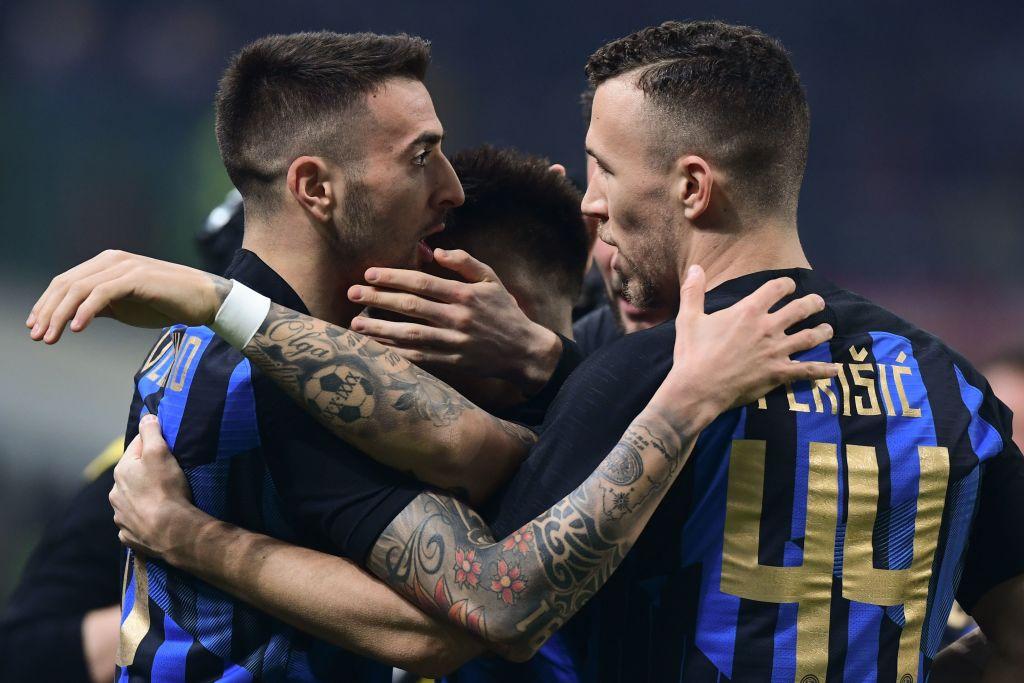 ac米兰有没有被同一个队双杀过,ac米兰对申花为什么输球