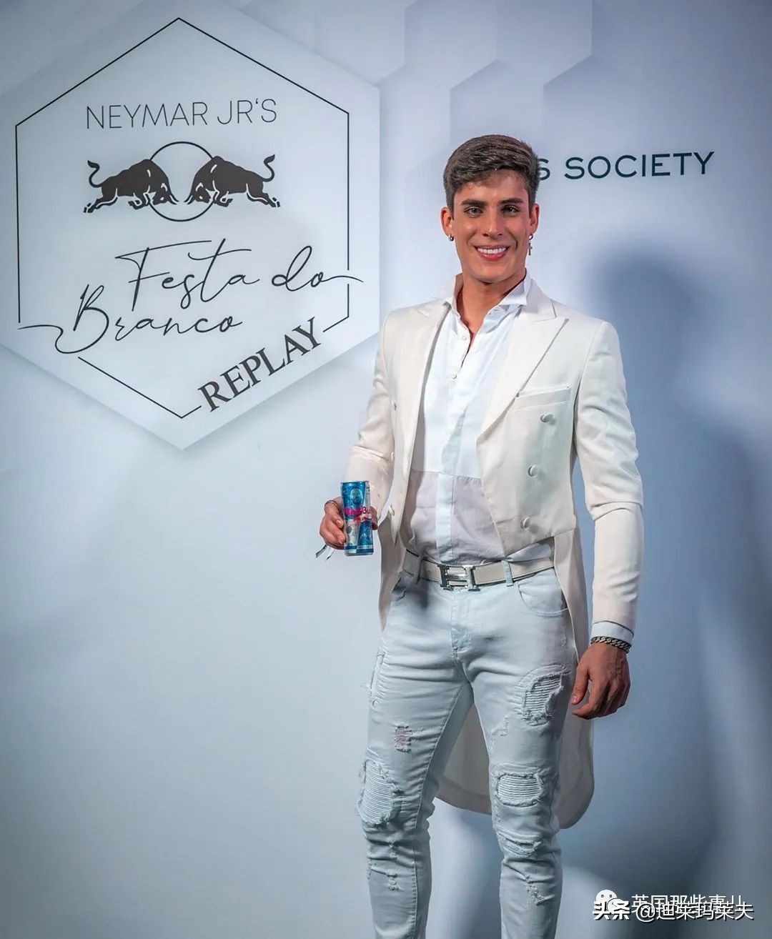 内马尔老妈的对象,内马尔52岁老妈图片