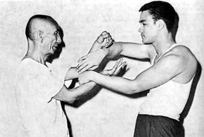 咏春拳的实战性怎么样,咏春vs散打实战