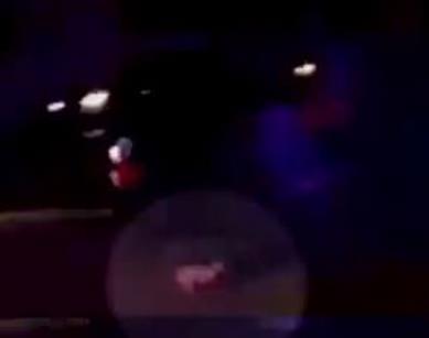 坐车不系安全带小孩子飞出去,大巴小孩没系安全带被甩出视频