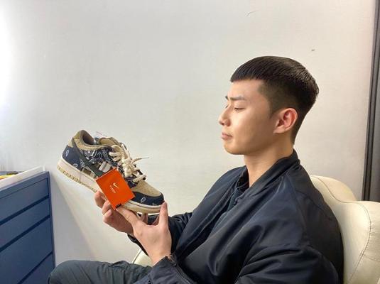 梨泰院栗子头真好看,梨泰院栗子头视频