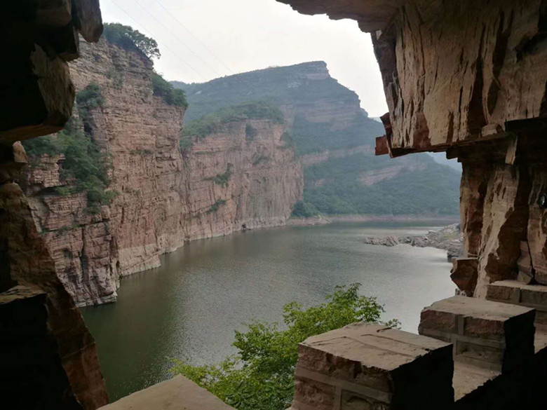 太行山最美挂壁公路打卡,郭亮挂壁公路震撼世界