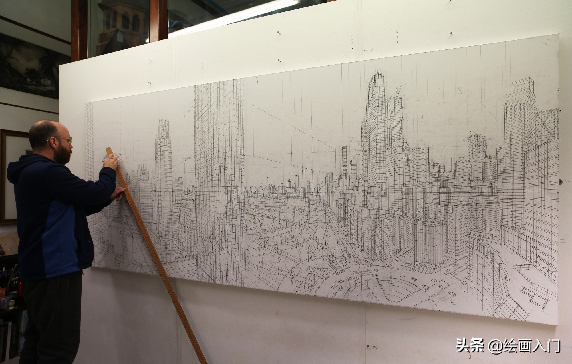 人肉相机艺术家，用最传统的方式绘制超写实风格城市风景，惊人