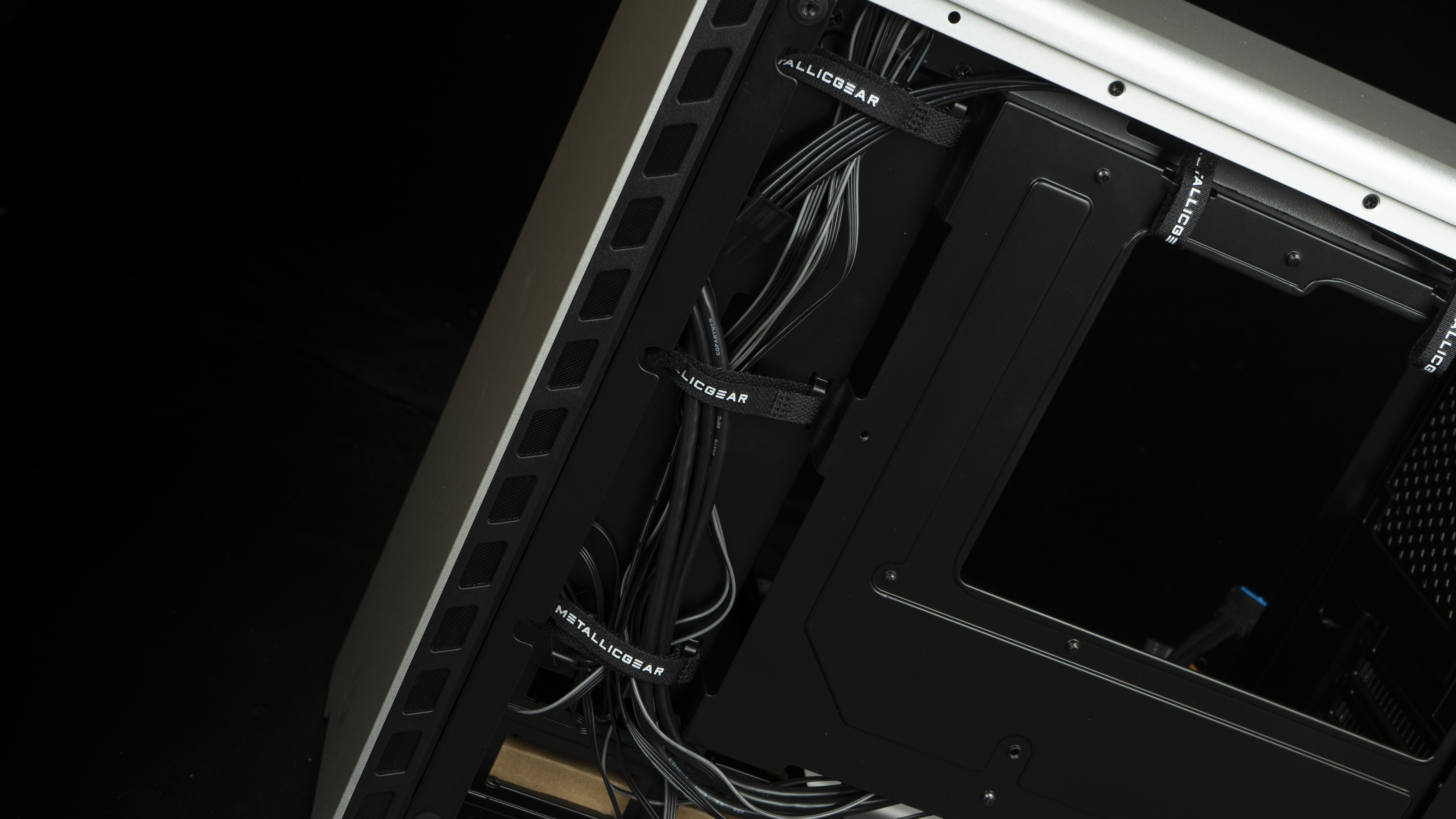 华硕tufb365m-plusgaming搭配i58500,华硕tufb365m-plusgaming搭配i59600kf