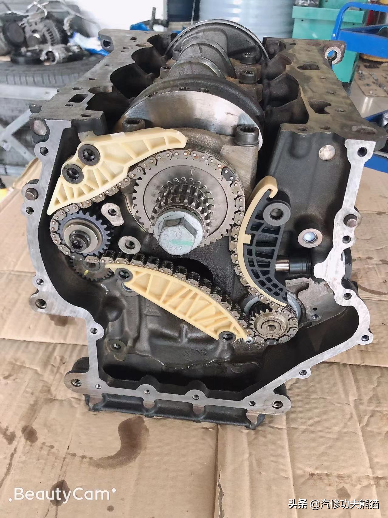 当年奥迪q5落地多少钱,当年奥迪q52018款典藏版价格