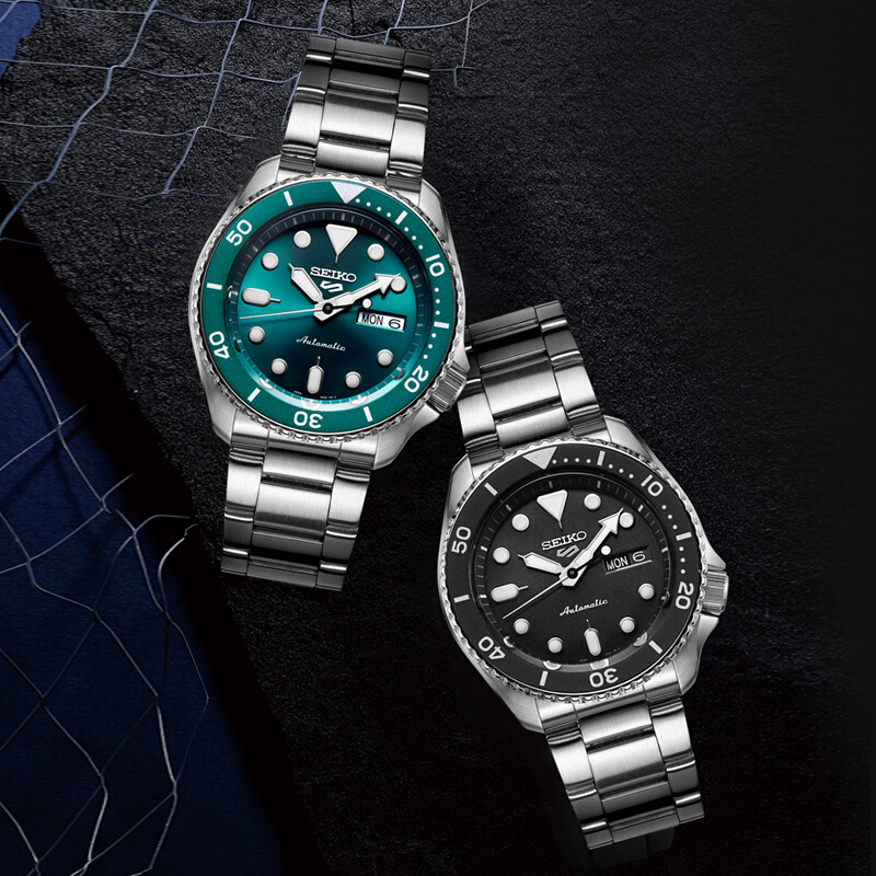 男士戴手表钢带好看还是皮带好看,40岁男人手表皮带好还是钢带好