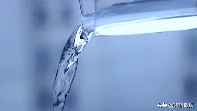 omg用什么水好,omg原来人人都有8块腹肌