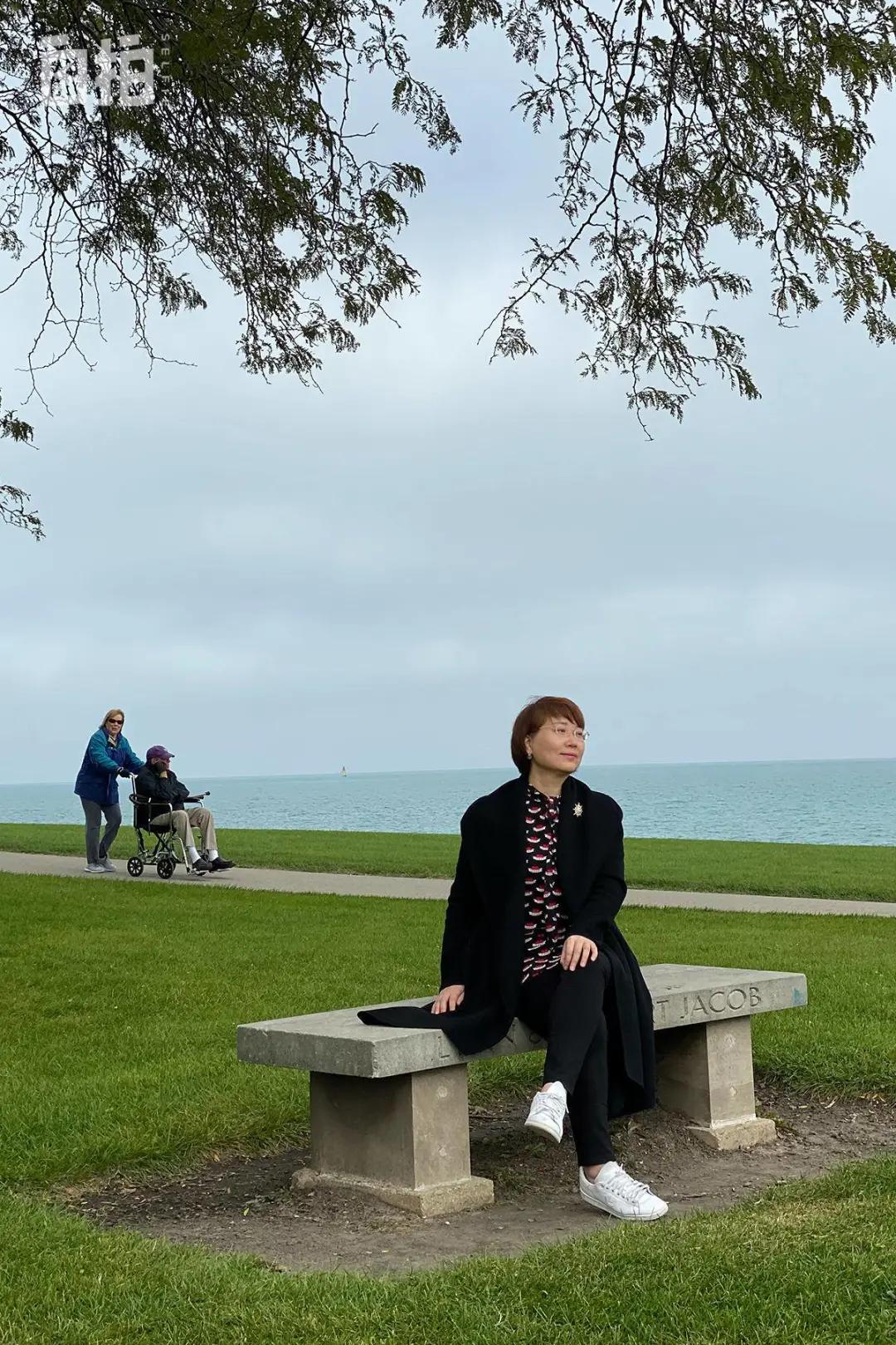 被同龄人刺激,我46岁从国企辞职,卖了上海闹市房,一个人到美国读书