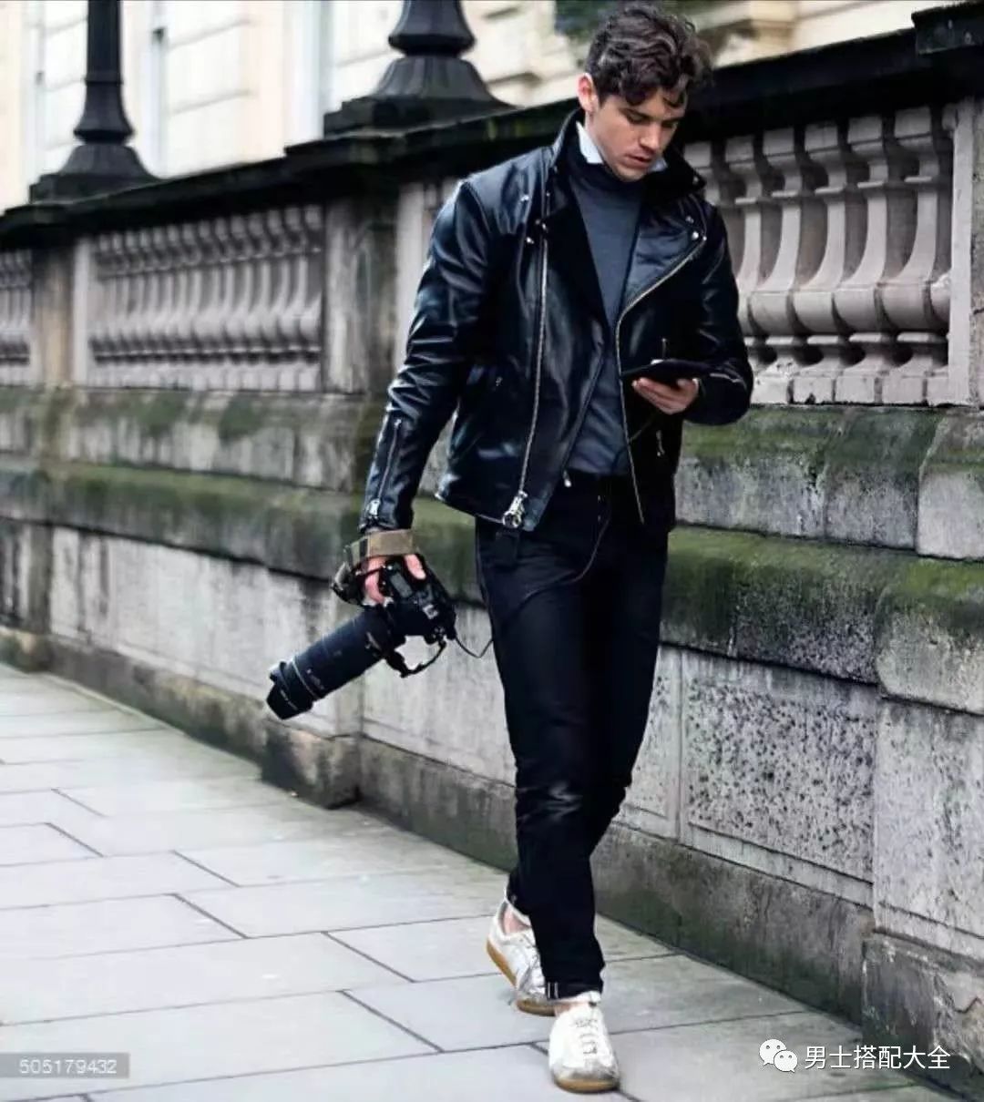 男人如何穿皮衣不会显得油腻老气,穿皮衣的男士显得什么气质