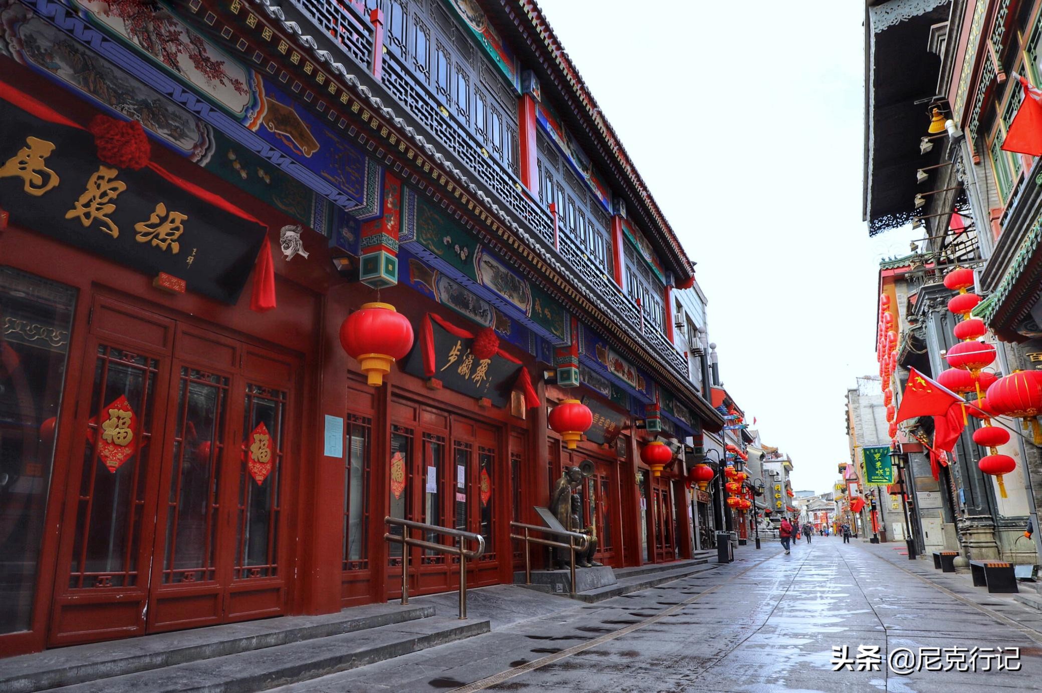 北京街头静悄悄,北京夜晚街道上空无一人