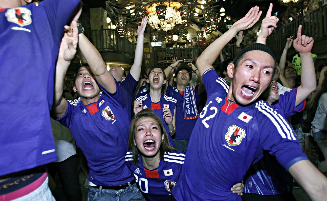 折戟16强后他们奋发图强，日本足球小将值得敬佩，新久皇诞生？